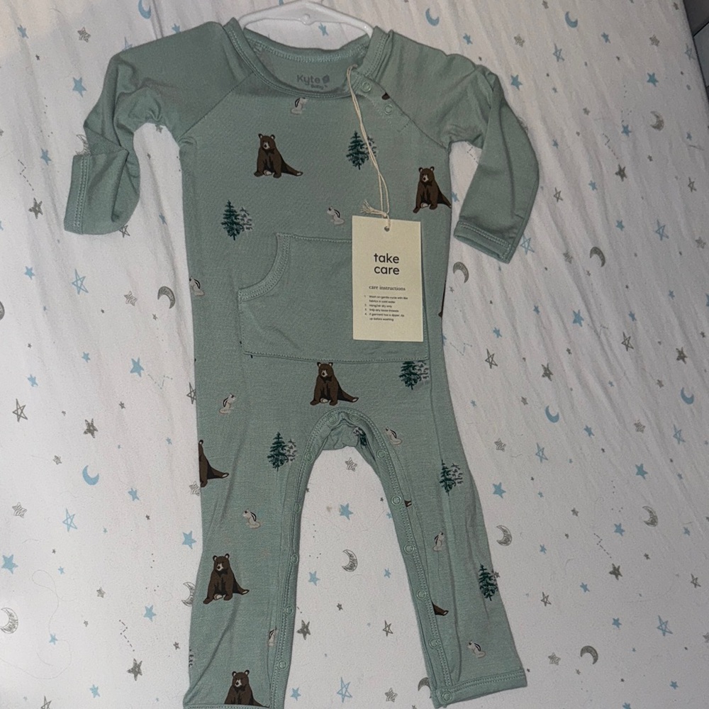 Kyte BABY Sage Bear Print Footie
